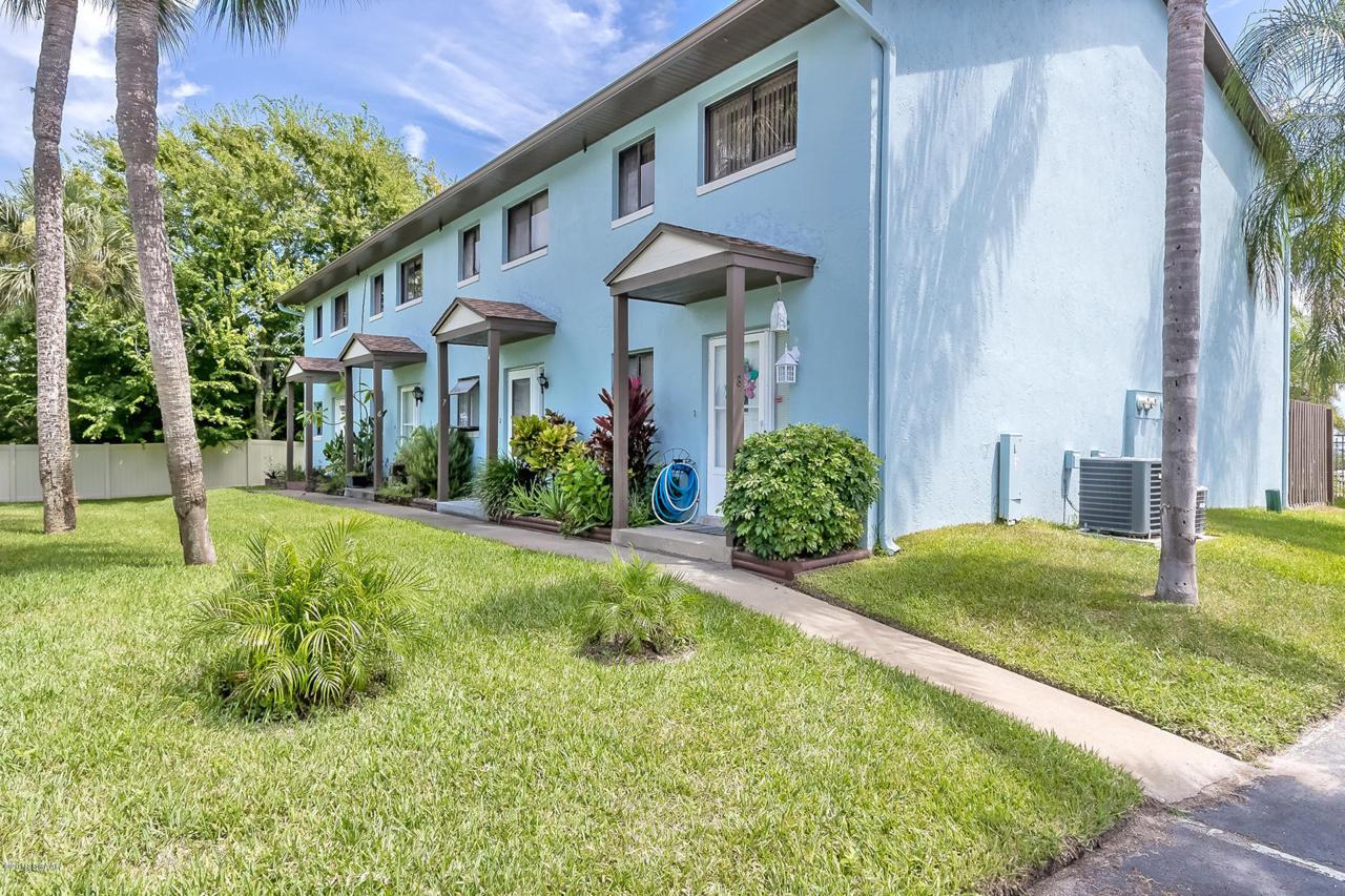 3333 Ridgewood Avenue - Photo 1