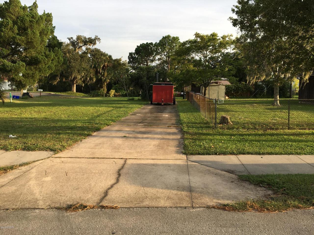 113 Niver Street - Photo 1