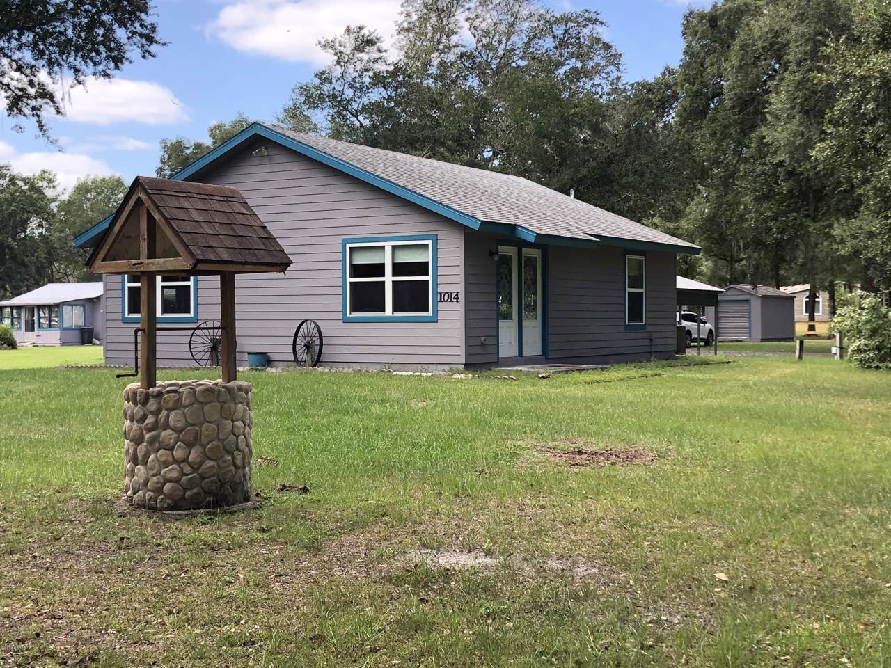 1014 Berrybush Street - Photo 1
