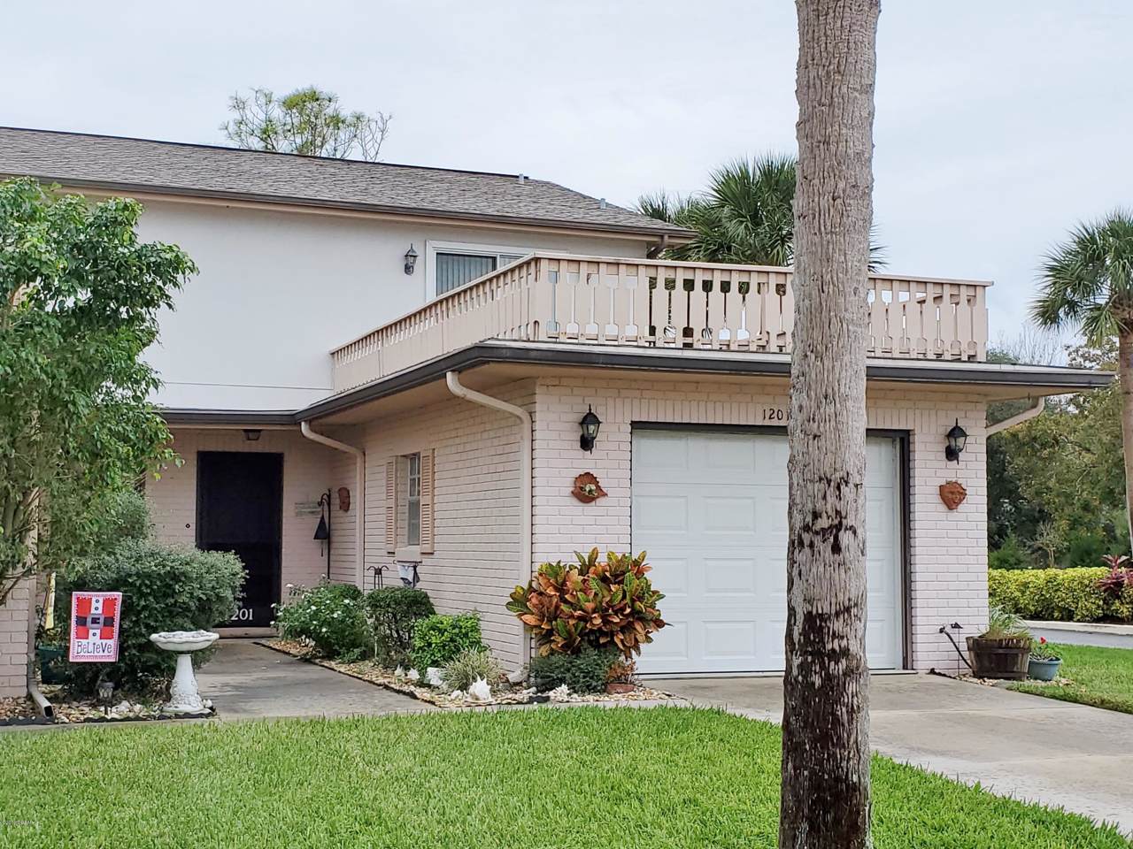 1201 Harbour Point Drive - Photo 1