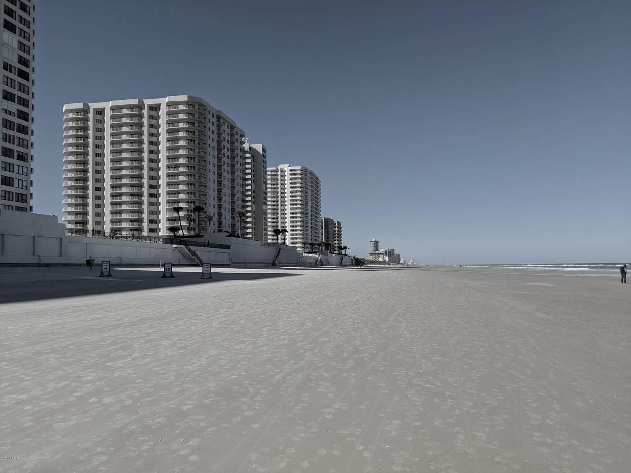 2967 Atlantic Avenue - Photo 1