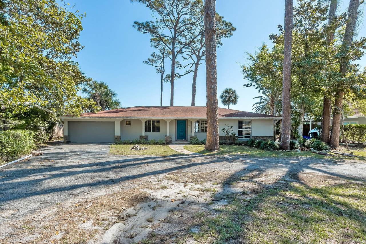 307 Beach Street - Photo 1