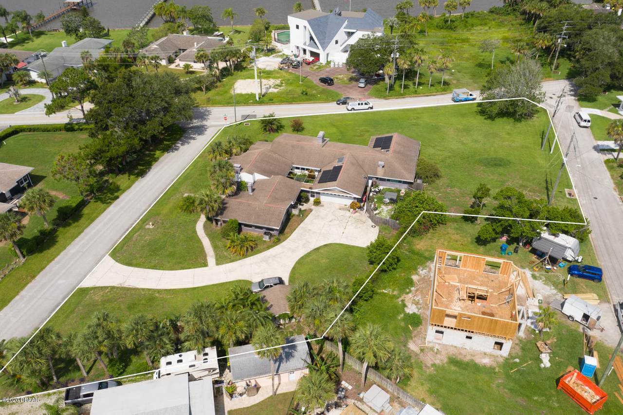 1175 John Anderson Drive - Photo 1