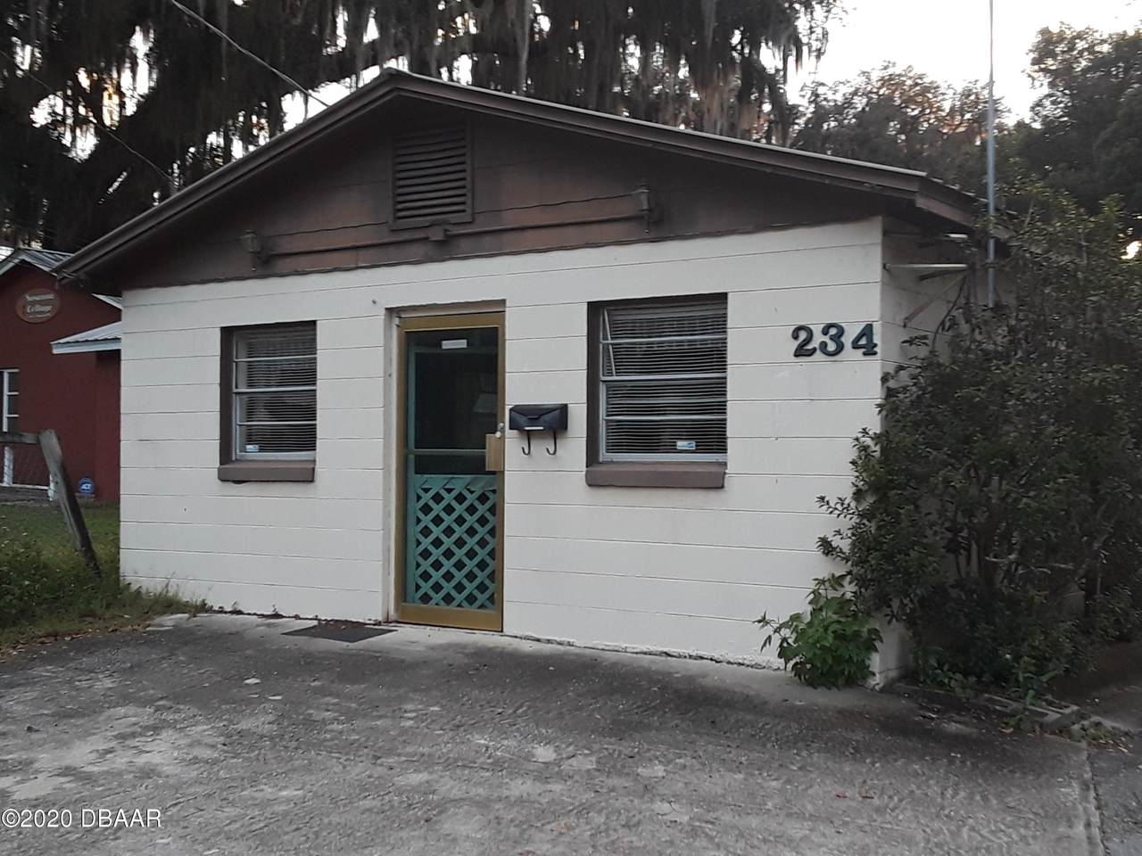 234 Summit Street - Photo 1