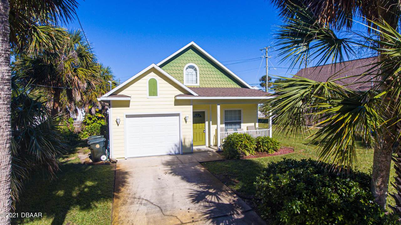 523 Vermont Avenue - Photo 1