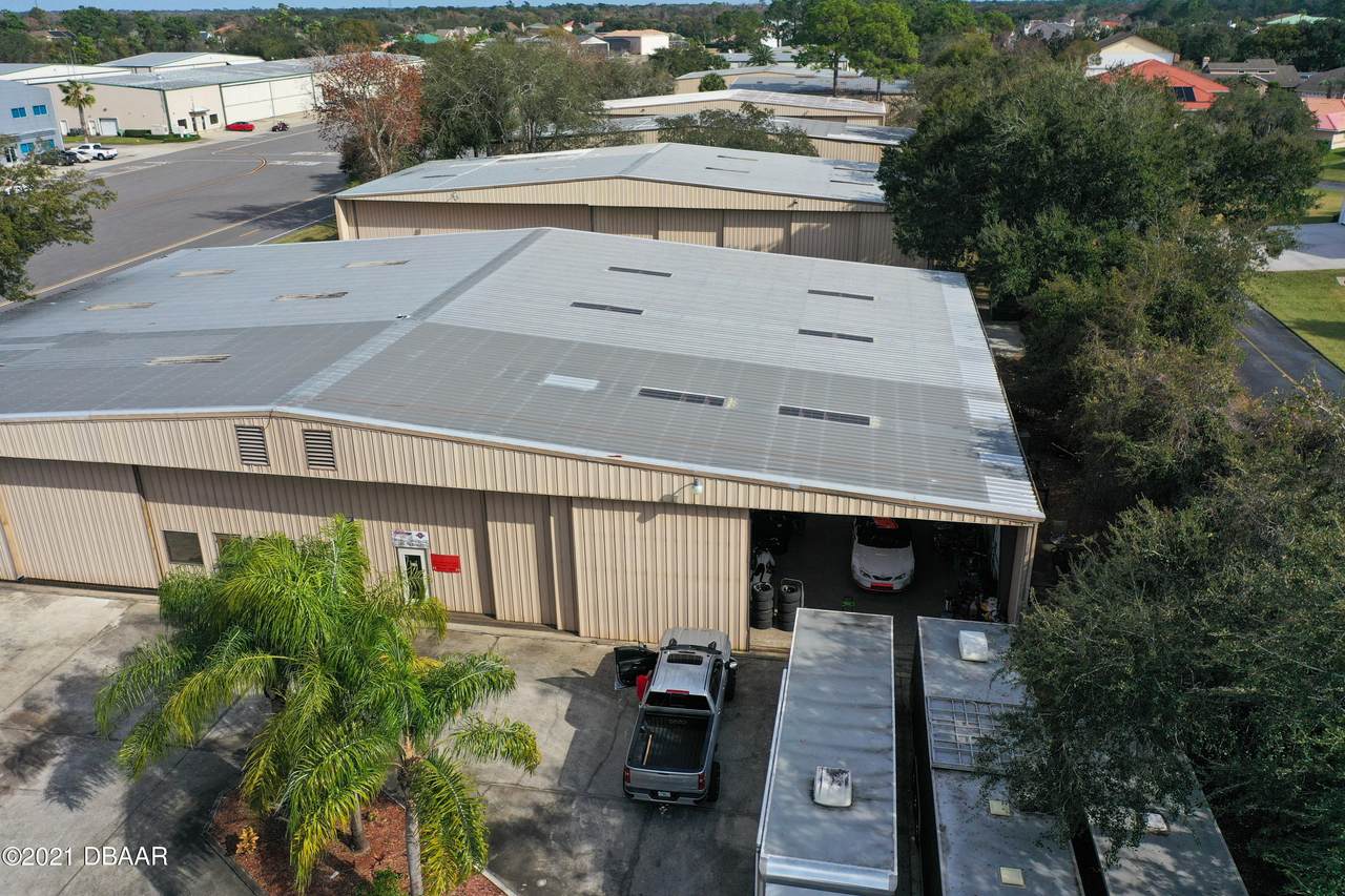 205 Cessna Boulevard - Photo 1