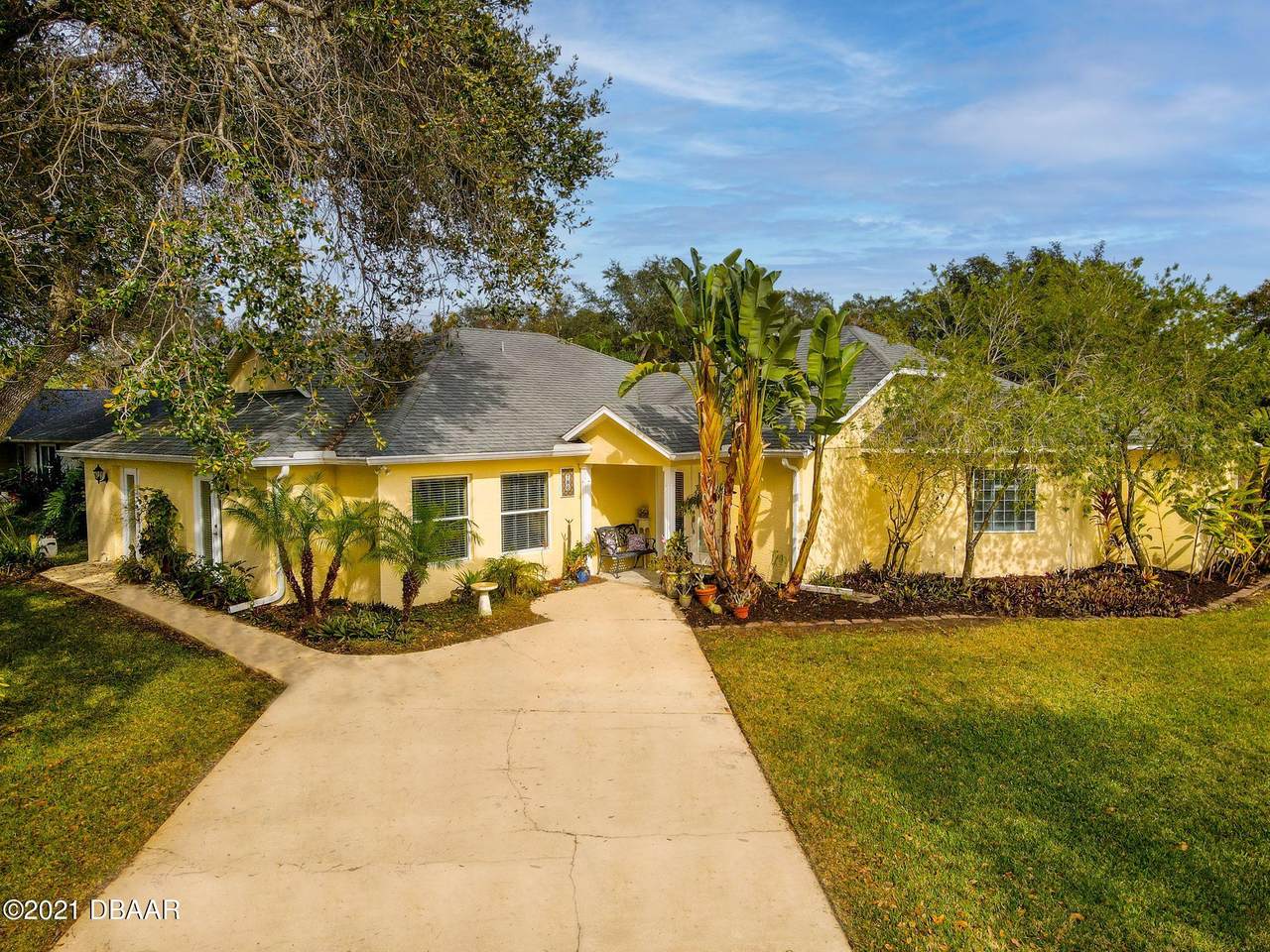 786 Falcon Drive - Photo 1