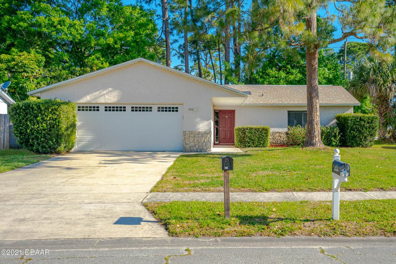 1411 Dexter Drive - Photo 1