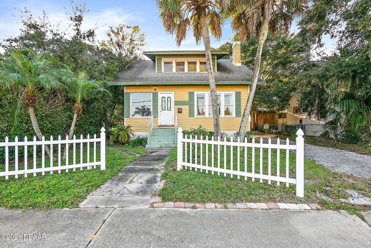 5104 Ridgewood Avenue - Photo 1
