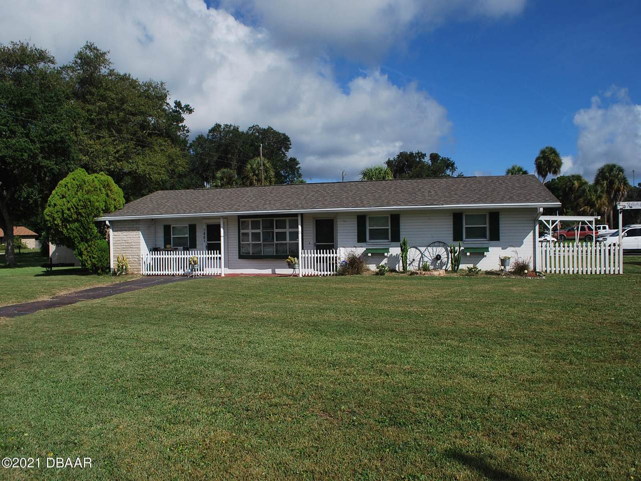 1001 Indian River Boulevard - Photo 1