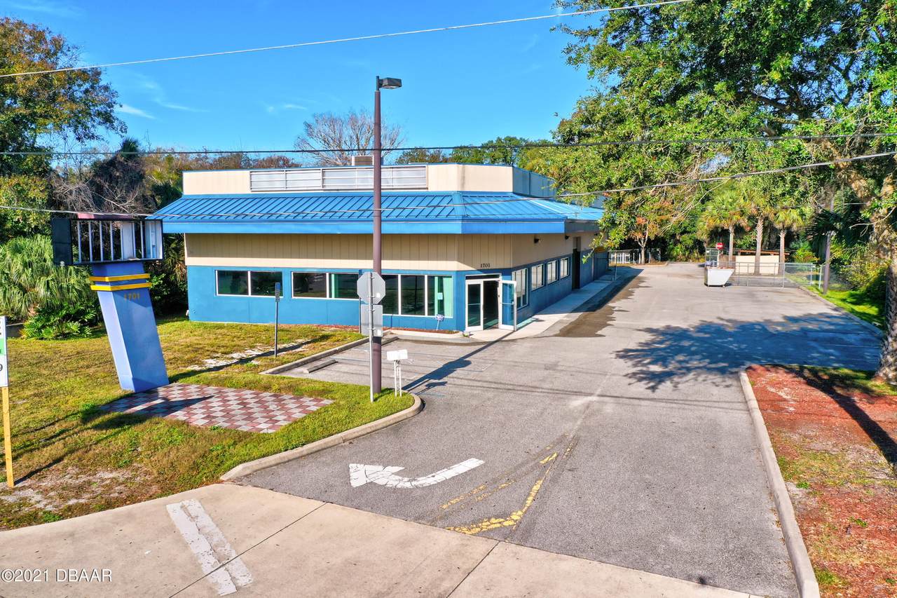 1701 State Road 44 - Photo 1