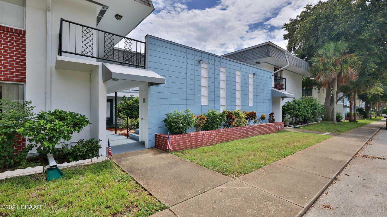303 Ridge Boulevard - Photo 1