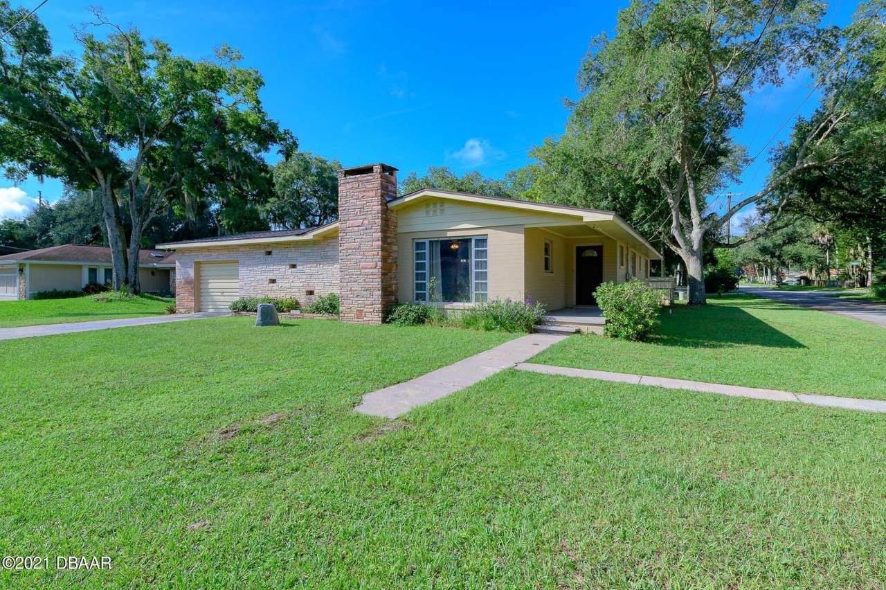 1096 Peninsula Drive - Photo 1