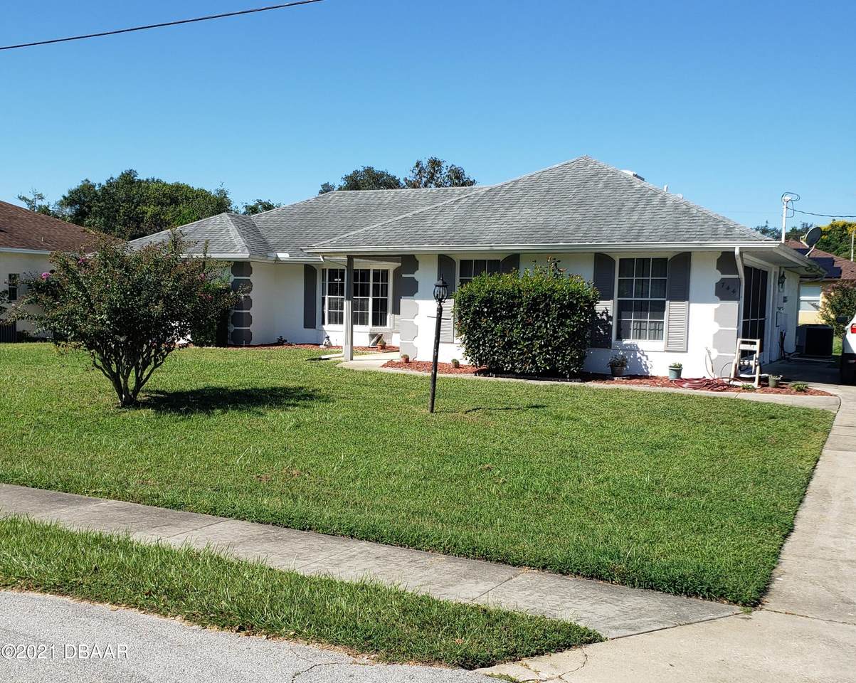 744 Fairbairn Drive - Photo 1
