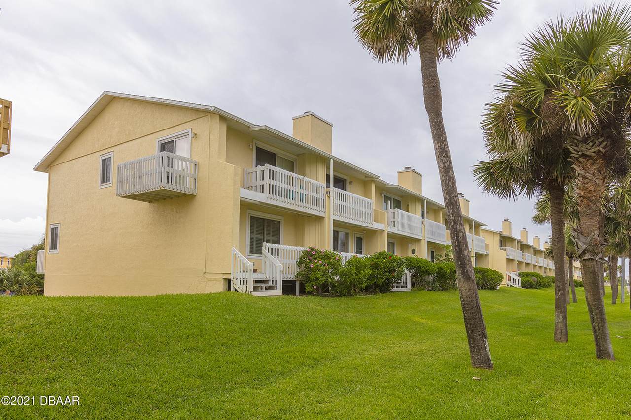 4758 Atlantic Avenue - Photo 1