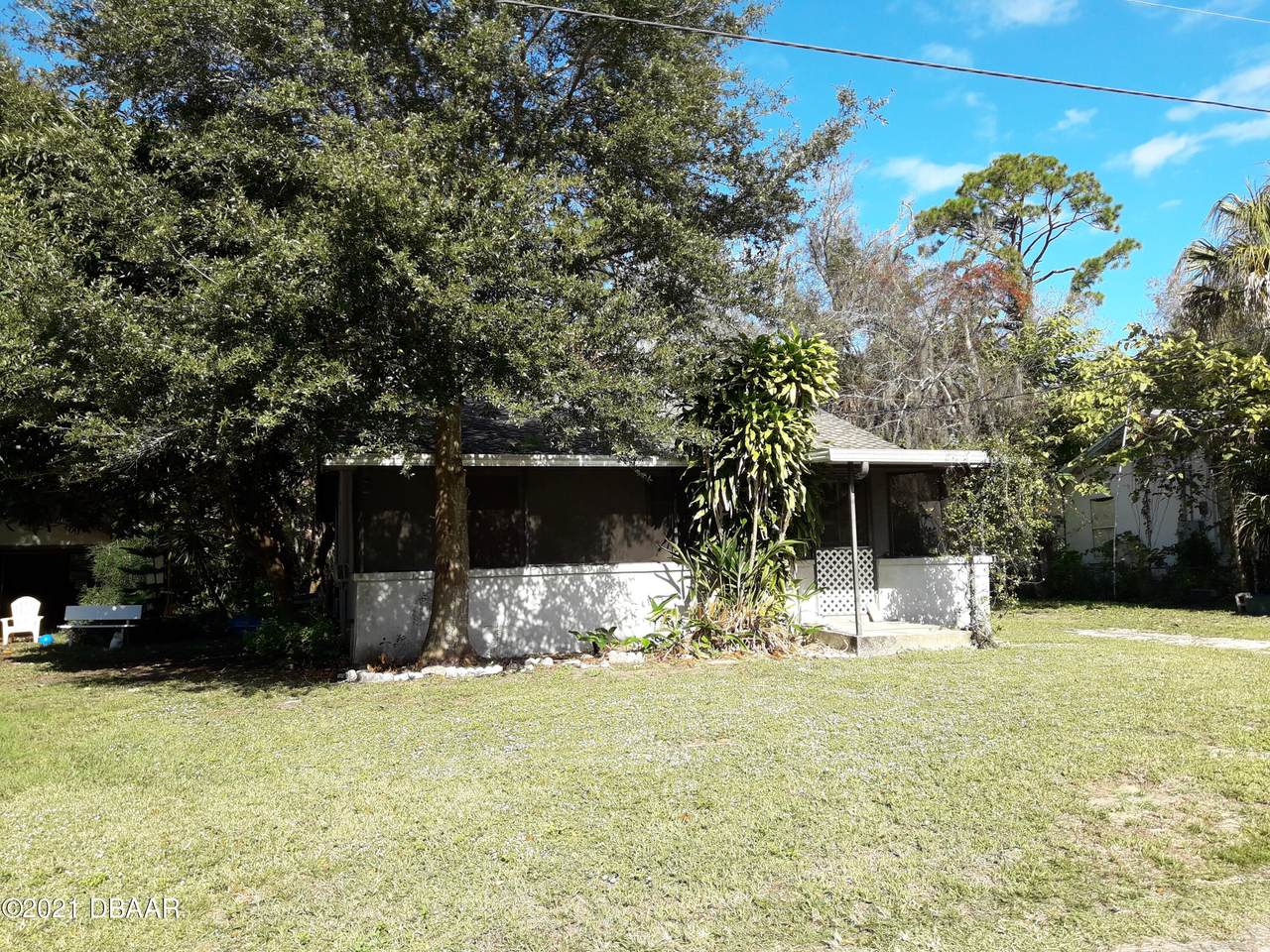 11 Stuart Drive - Photo 1