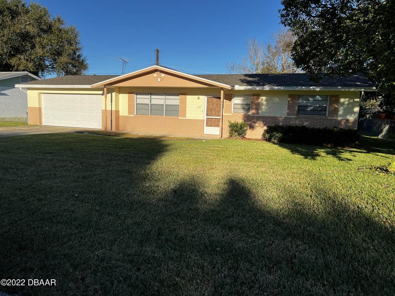 2411 Kenilworth Avenue - Photo 1