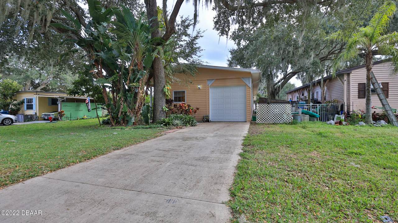 237 Ariel Road - Photo 1