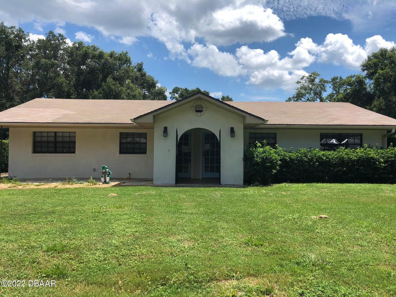 410 Bennett Avenue - Photo 1