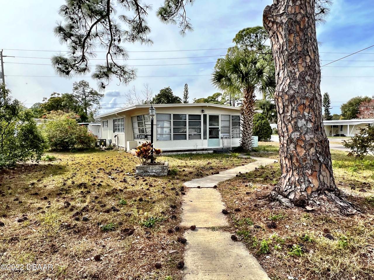 5228 Taylor Avenue - Photo 1