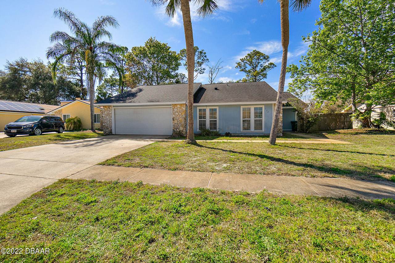 132 Westwood Drive - Photo 1