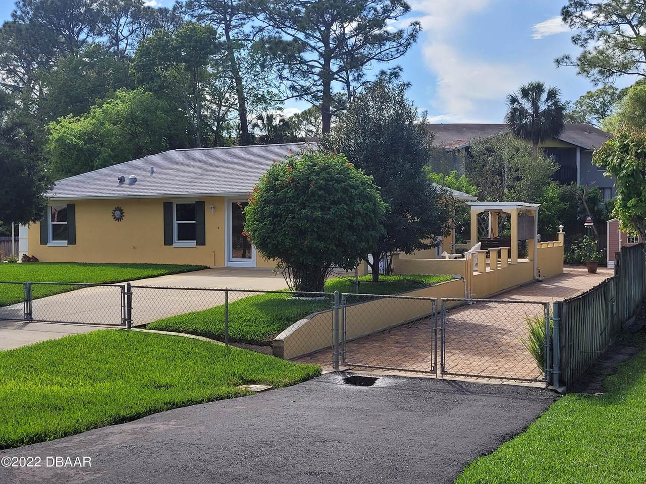 1988 Cypress Avenue - Photo 1
