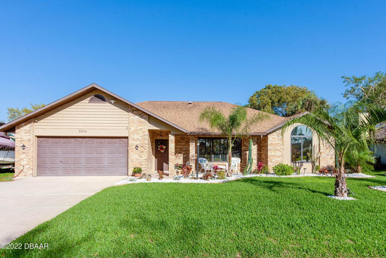 5909 Wishing Well Drive - Photo 1