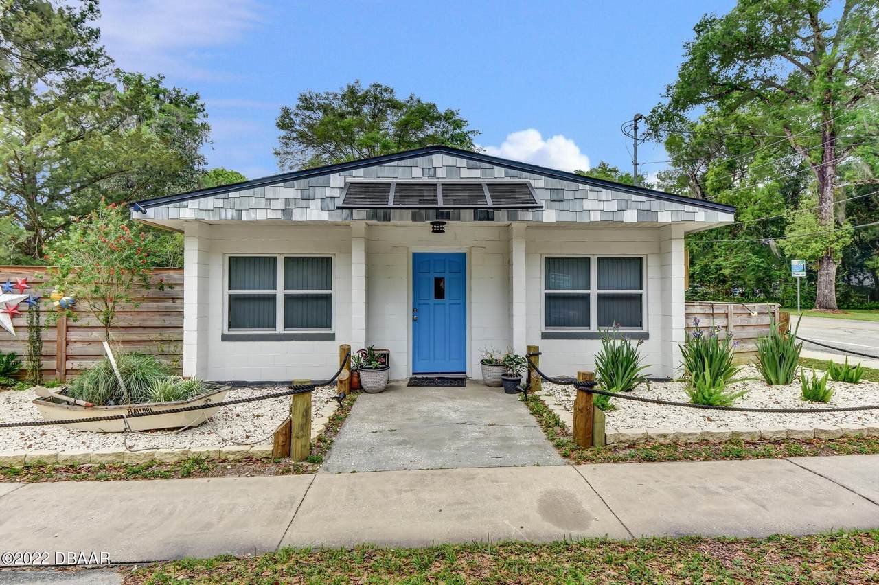 108 Lakeview Drive - Photo 1
