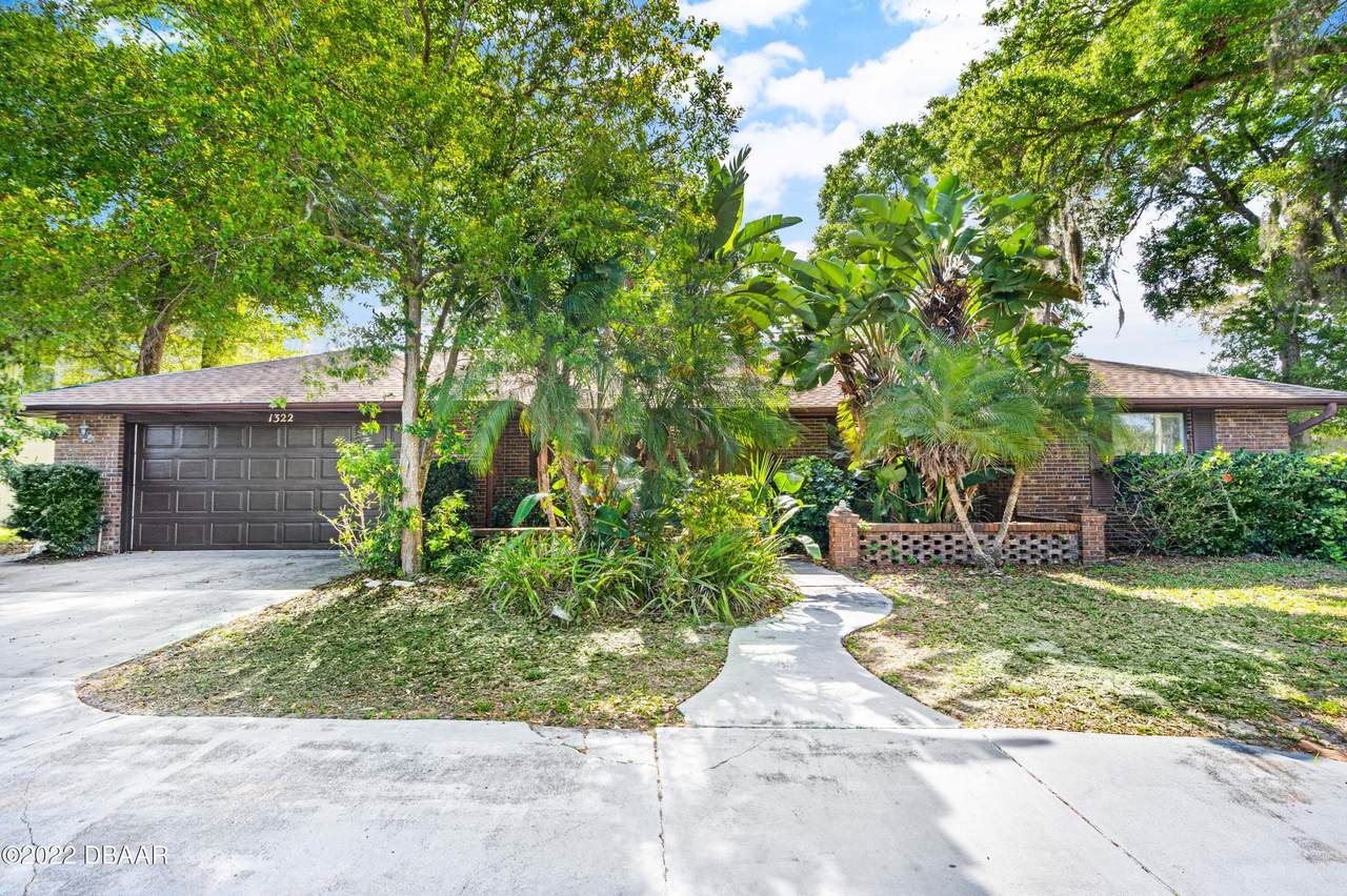 1322 Beach Street - Photo 1