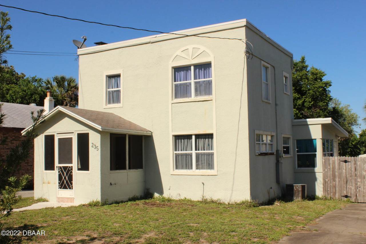 235 Daytona Avenue - Photo 1