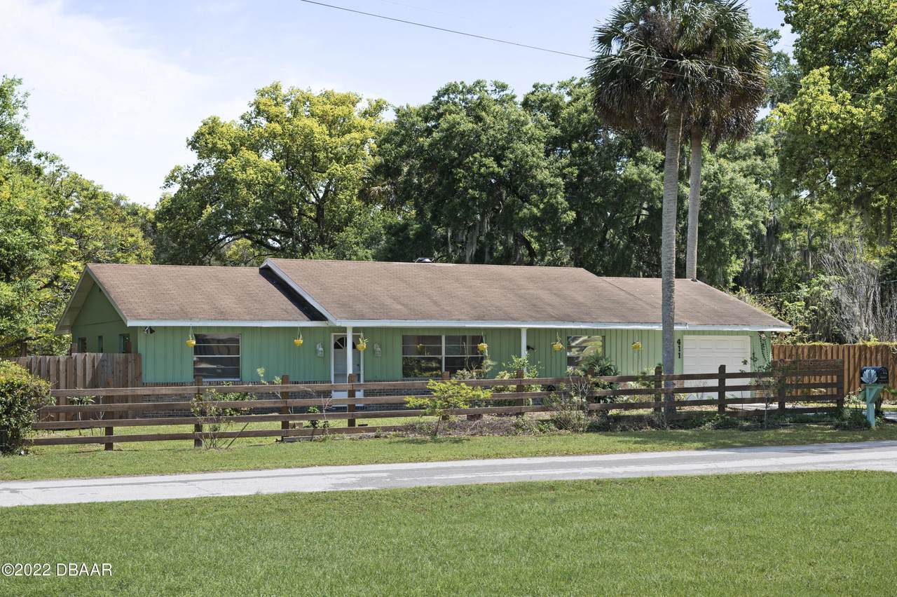 411 Dexter Avenue - Photo 1