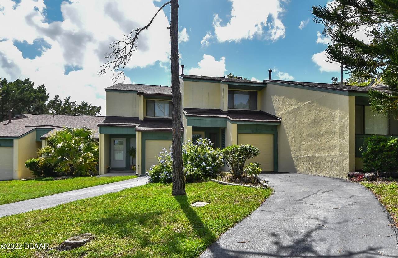 135 Club House Boulevard - Photo 1
