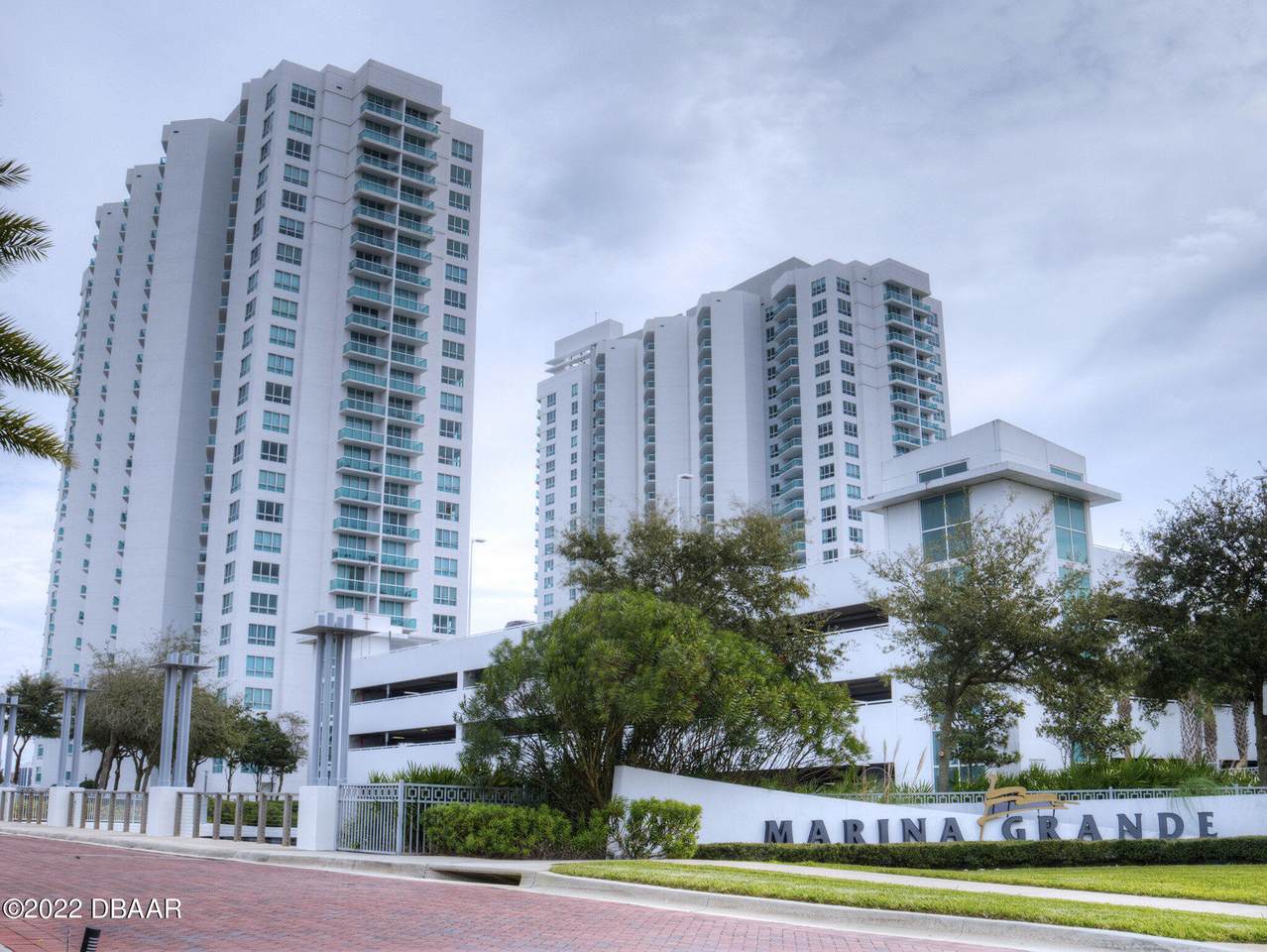 231 Riverside Drive - Photo 1