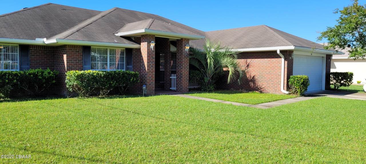 10 Lindsay Drive - Photo 1
