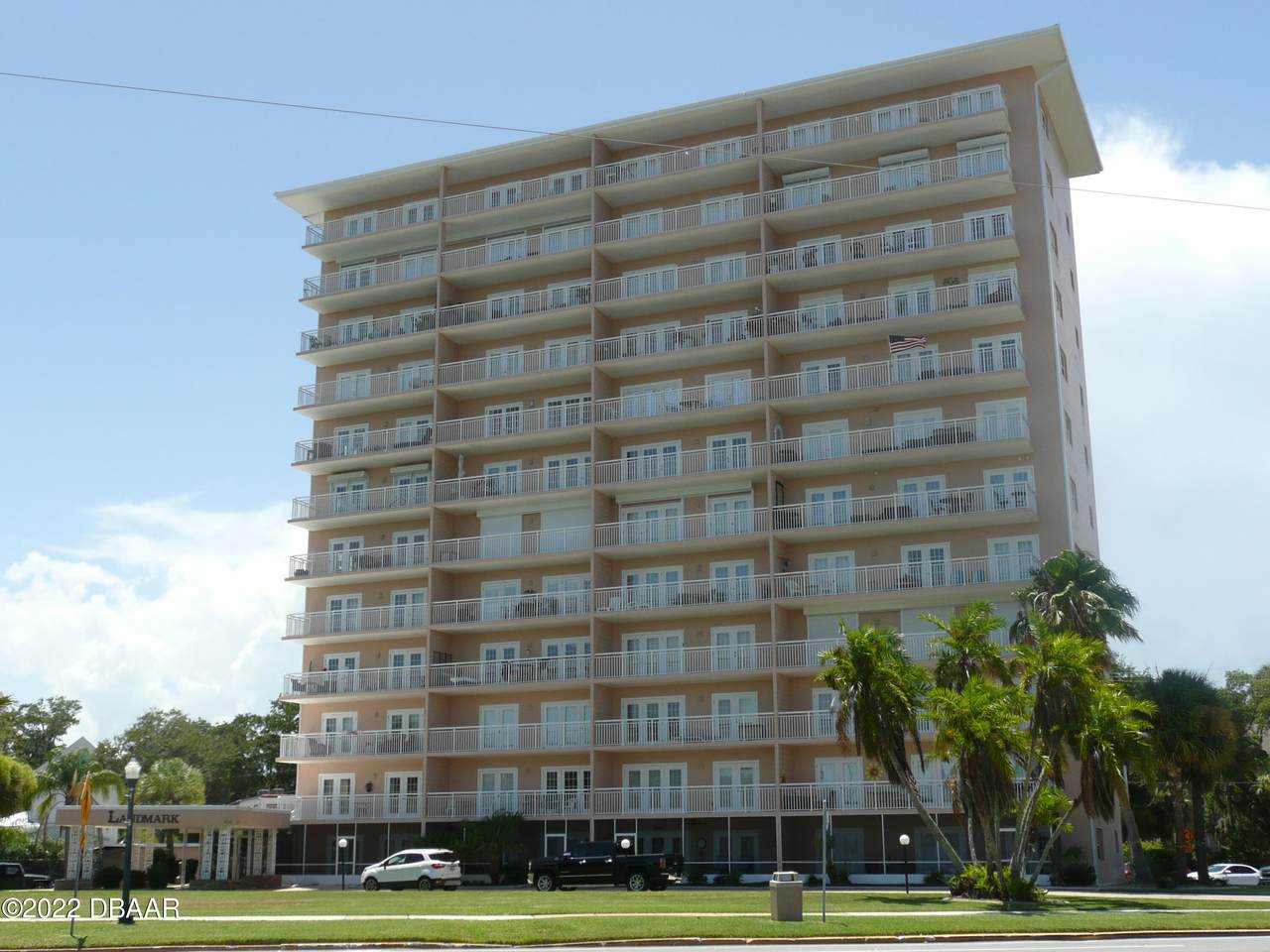 404 Beach Street - Photo 1