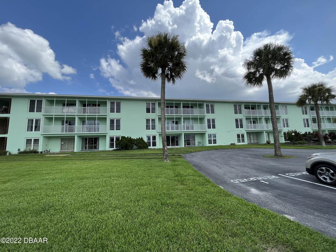 715 Beach Street - Photo 1