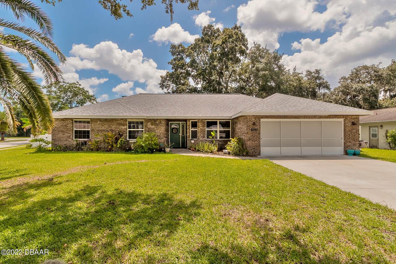 923 Sand Crest Drive - Photo 1