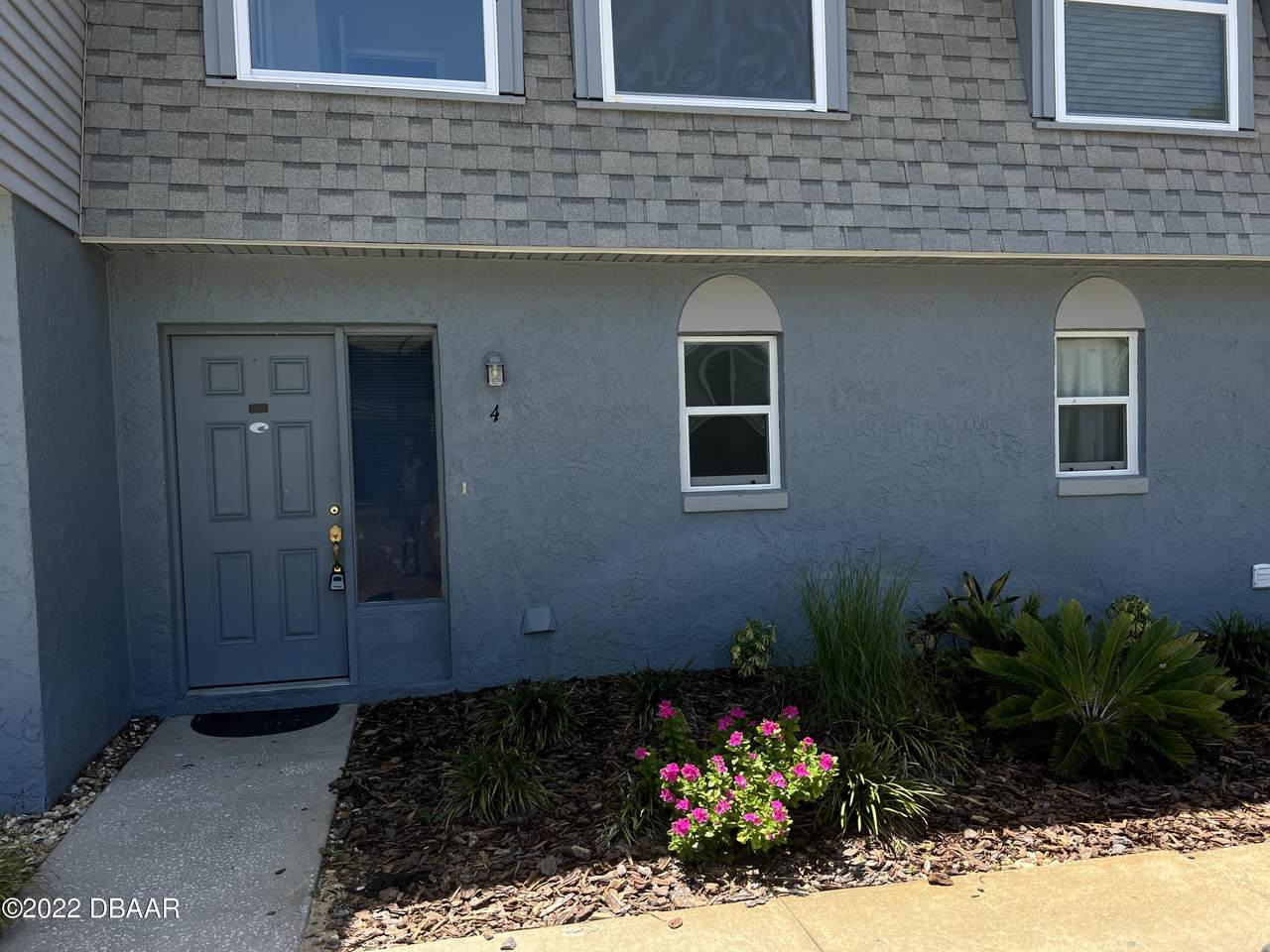 175 Yorktowne Drive - Photo 1