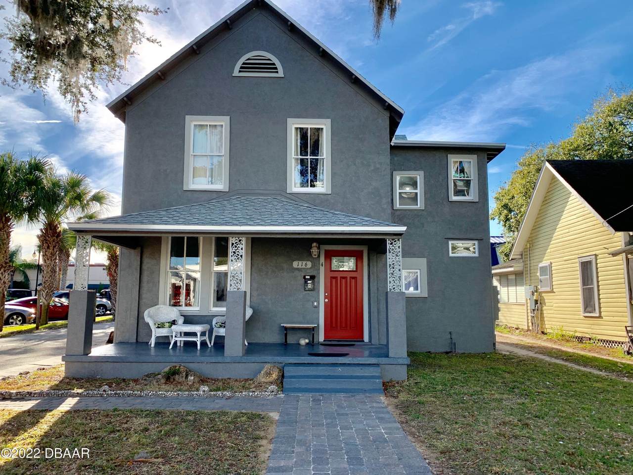 116 Faulkner Street - Photo 1