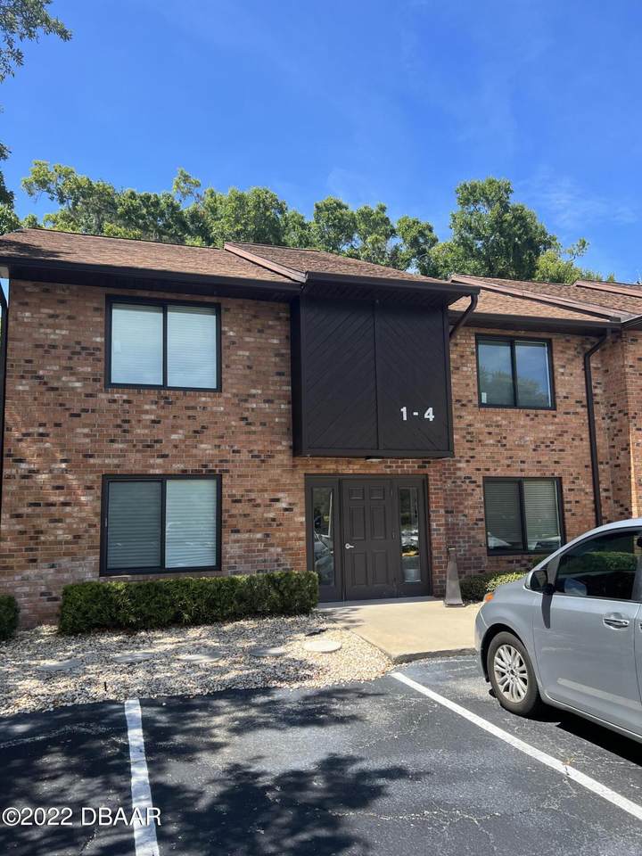 555 Granada Boulevard - Photo 1