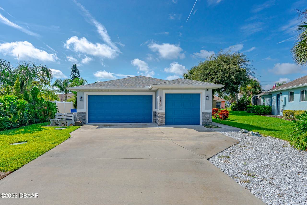 148 Capri Drive - Photo 1