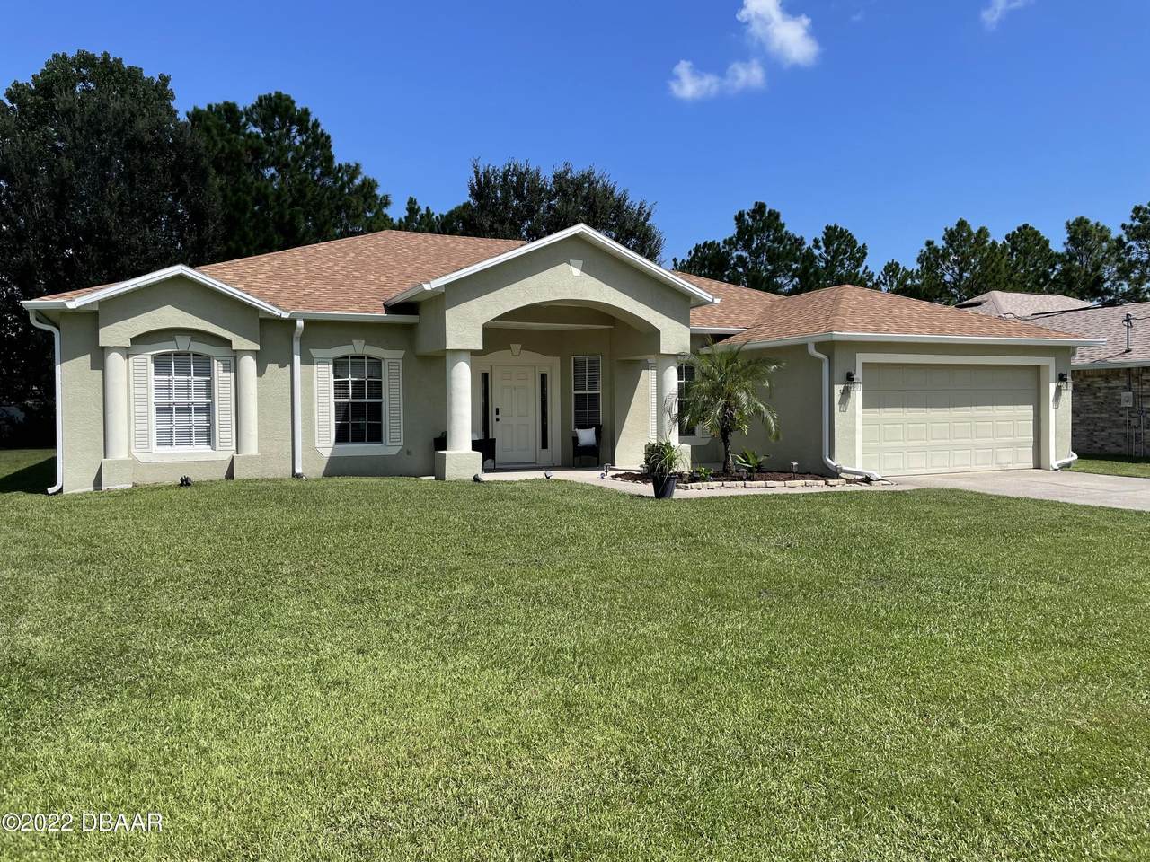 32 Lancelot Drive - Photo 1