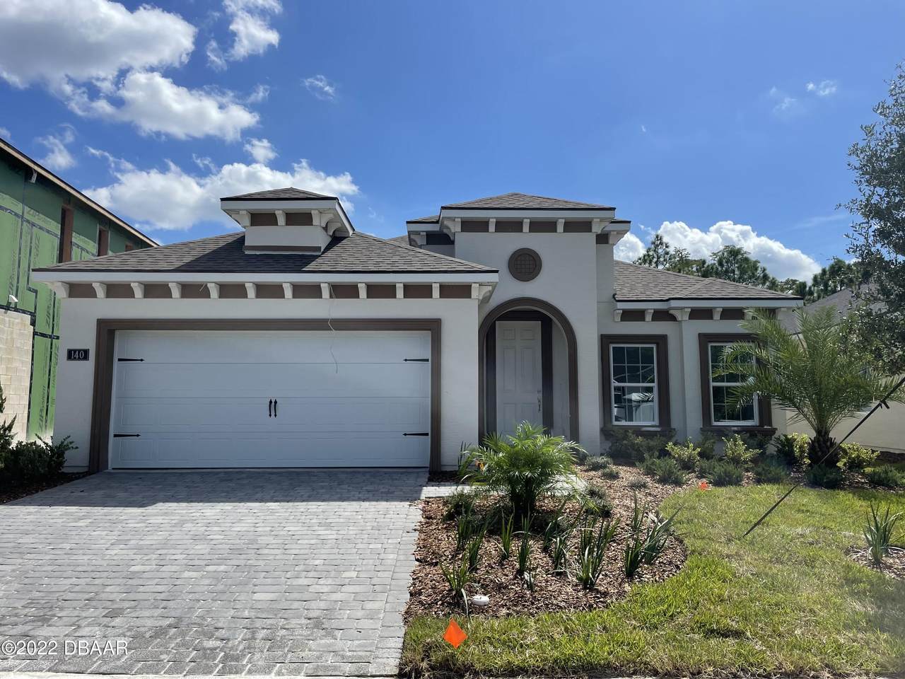 140 Mosaic Boulevard - Photo 1