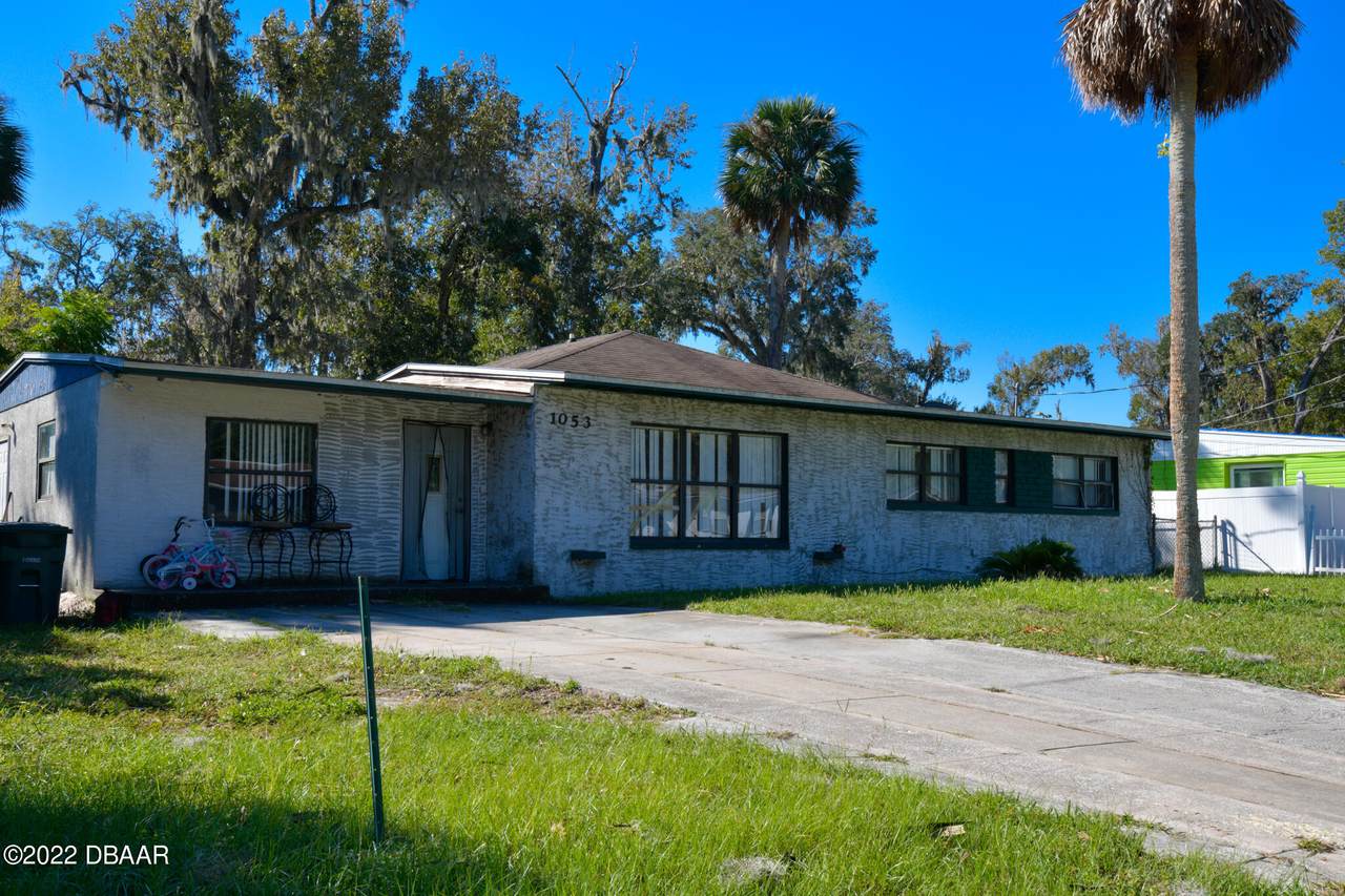 1053 Hampton Road - Photo 1