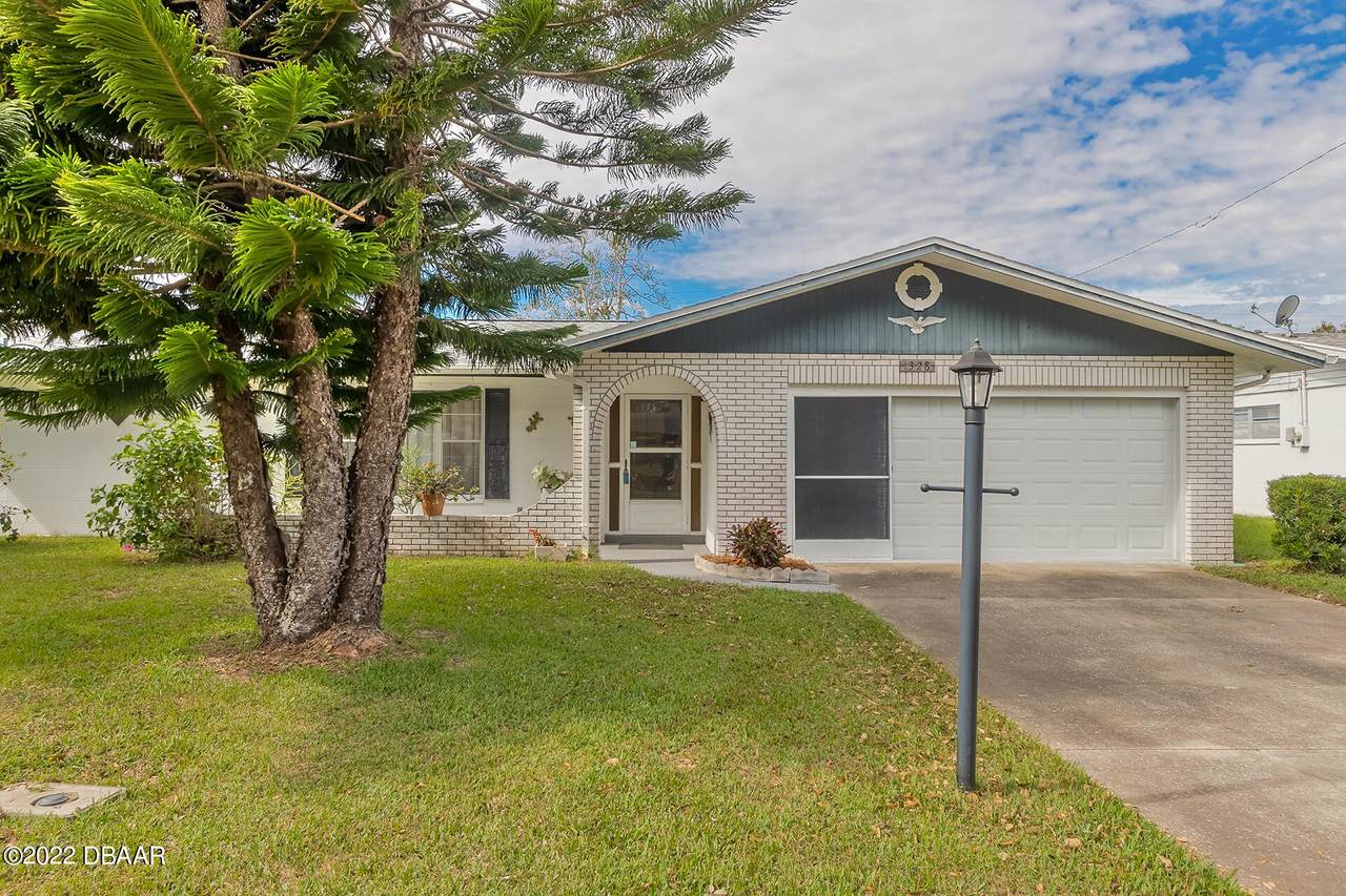 1328 Suwanee Road - Photo 1