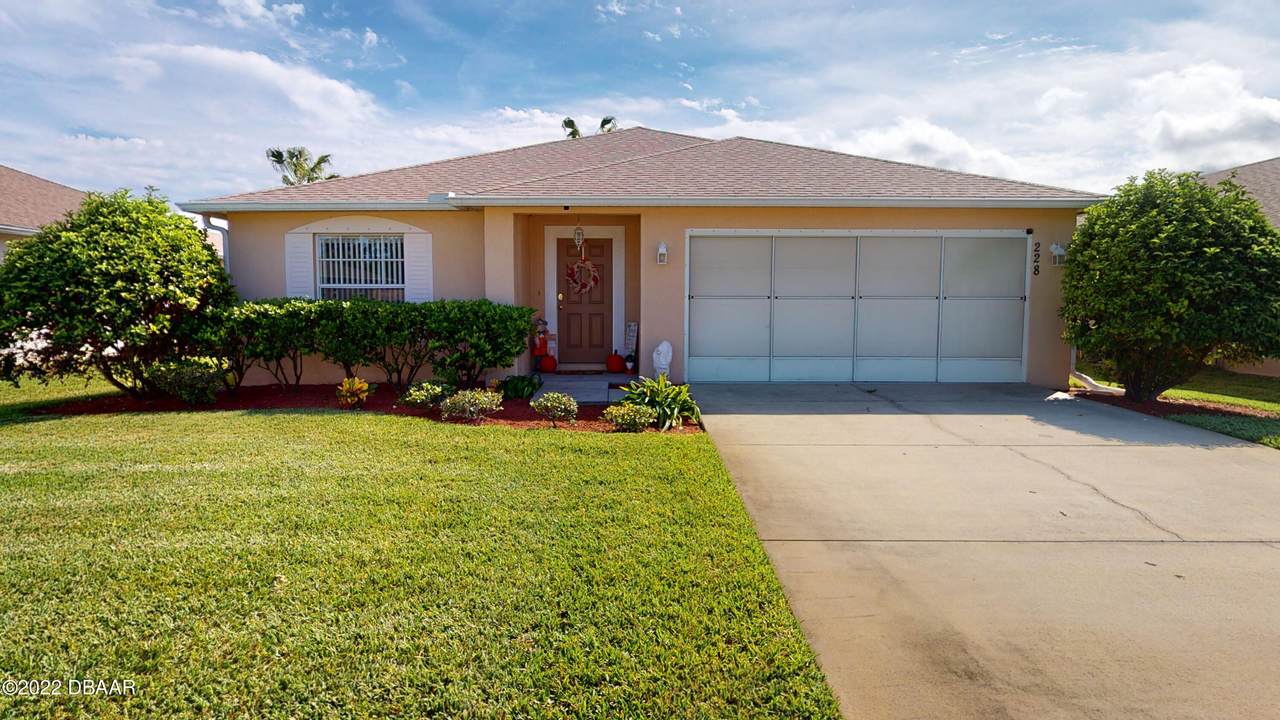 228 Oak Branch Drive - Photo 1