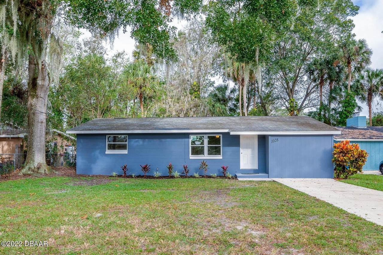 1028 Gary Boulevard - Photo 1