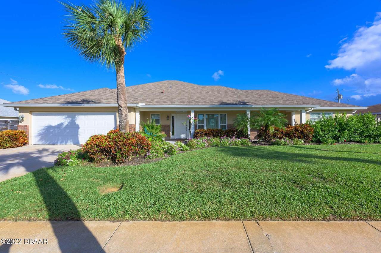 7 Buckingham Drive - Photo 1