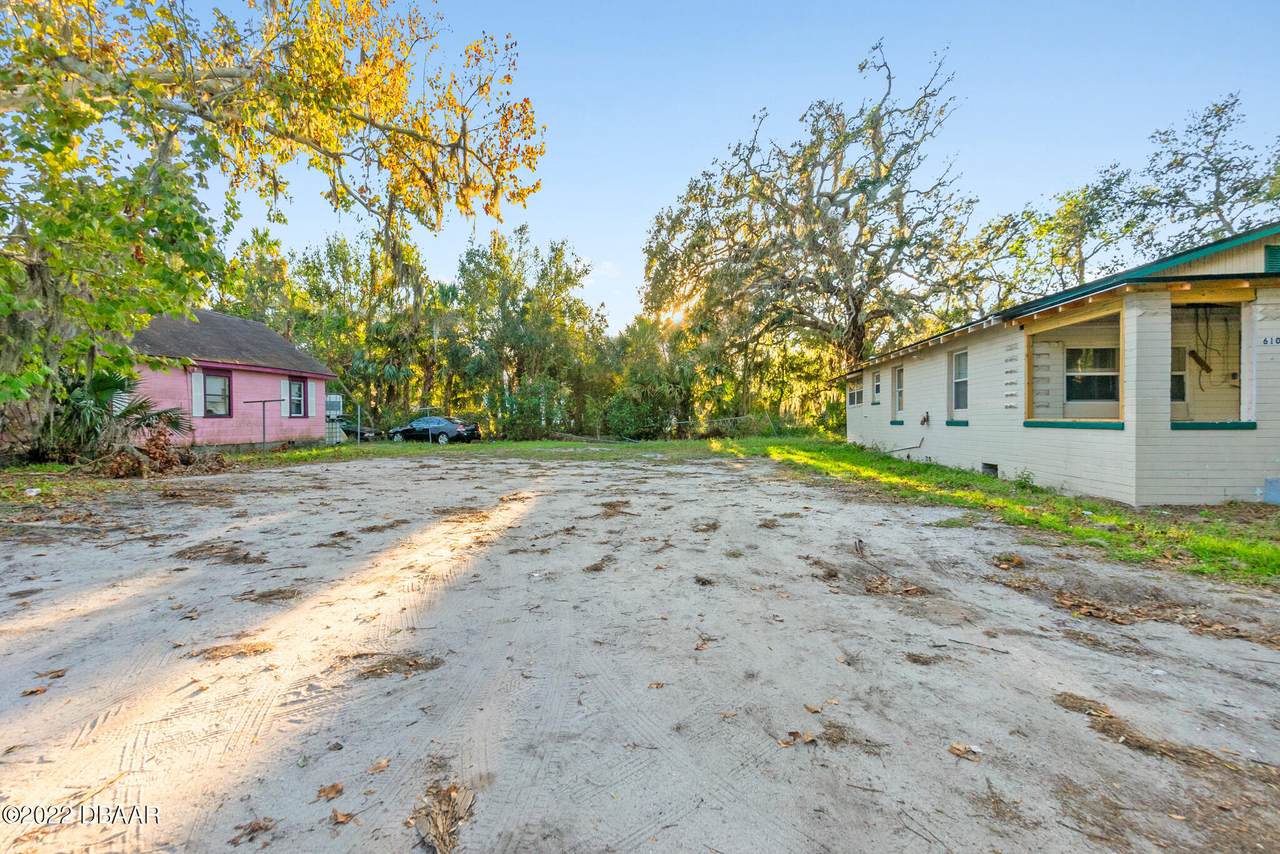 612 Division Street - Photo 1