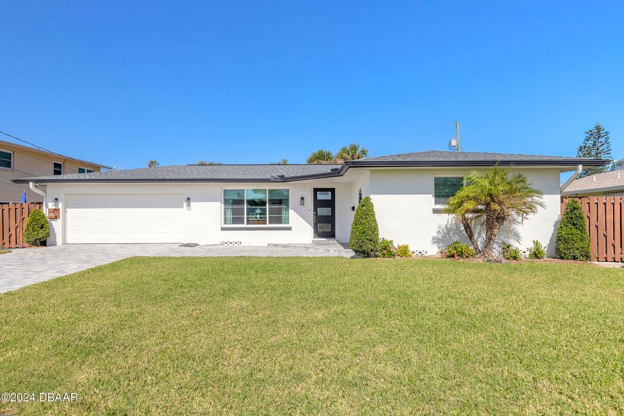 213 Standish Drive - Photo 1